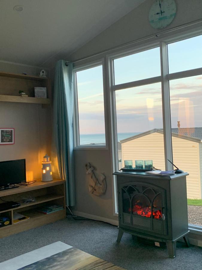 Bliss Beach Lodge Breath Taking Views Bembridge Exterior photo
