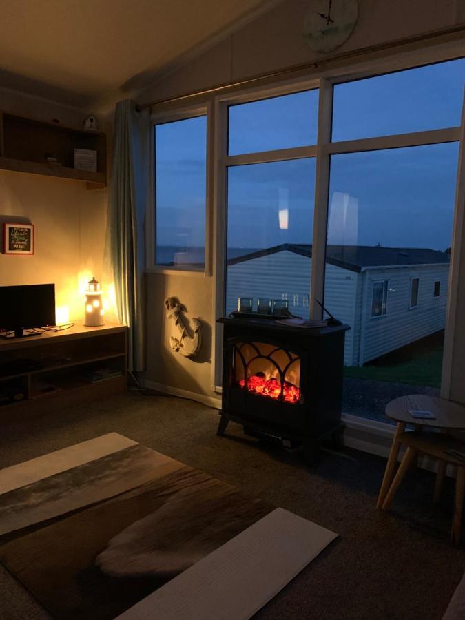 Bliss Beach Lodge Breath Taking Views Bembridge Exterior photo